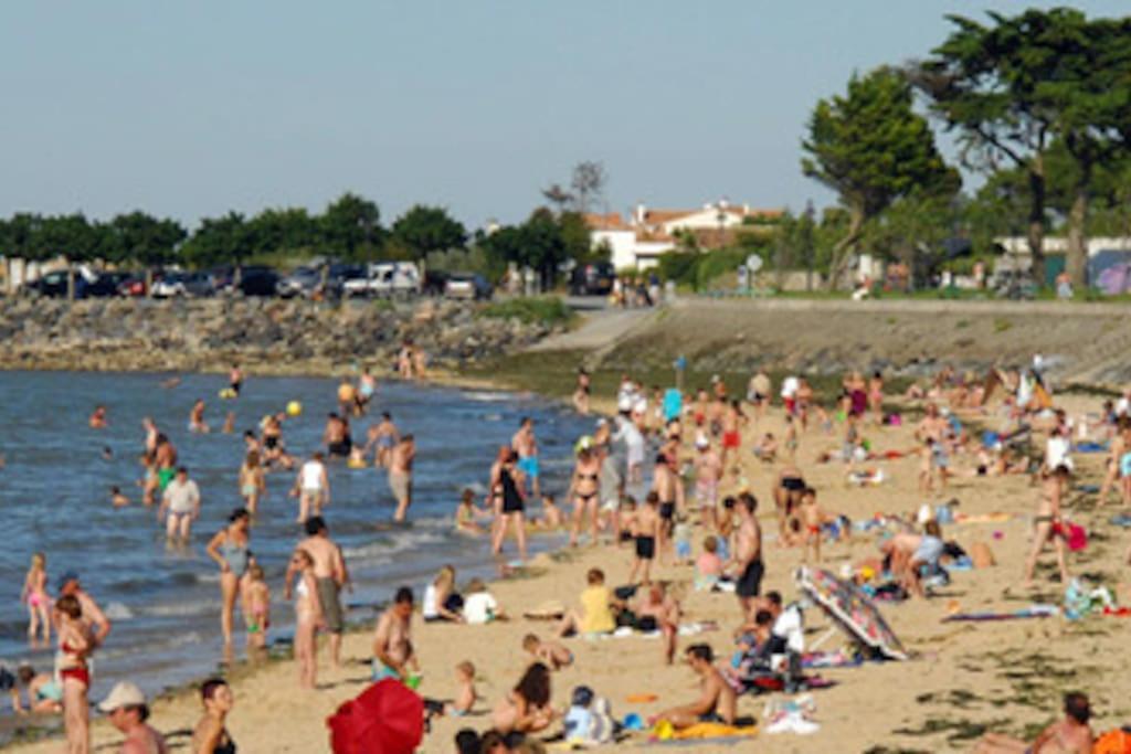 Le Clos Des Flots - La Plage La Flotte Kültér fotó